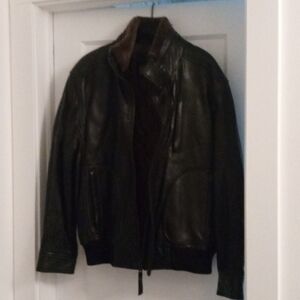 ****Clearance*Andrew Mark Dark Brown Leather Jacket with satin lining new cond!!